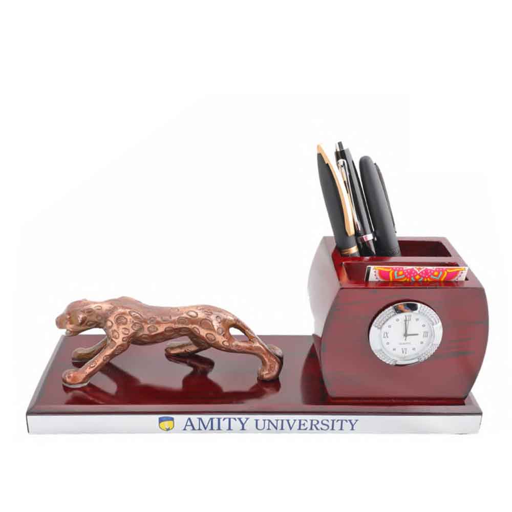 FTG 91 - Wooden Pen Stand with a Round Clock and a Jaguar Statue